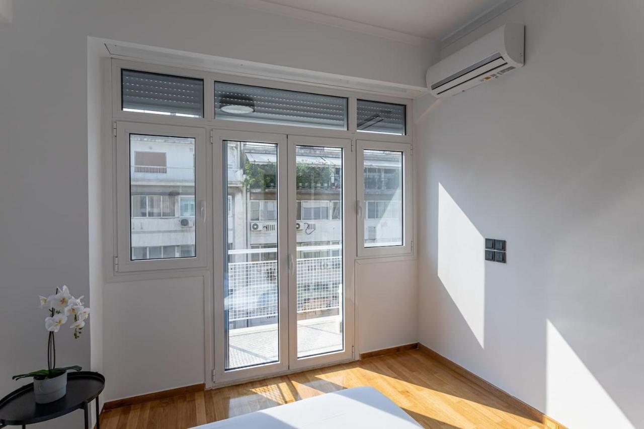 Luxury Penthouse On Akadimias With 2 Bed & 2 Bath Apartment Athens Ngoại thất bức ảnh